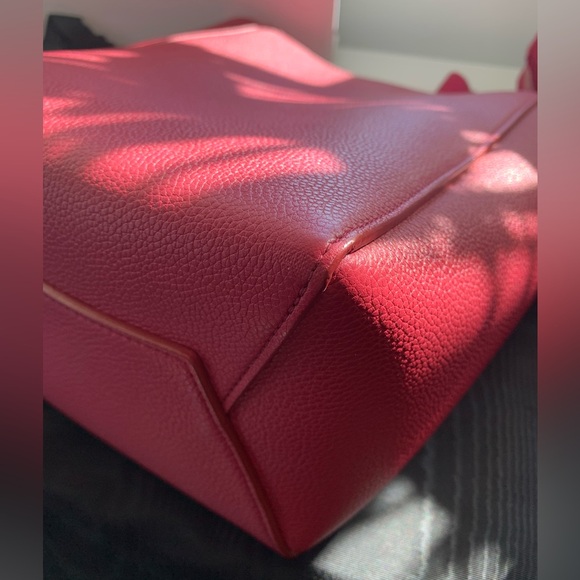 Authentic Celine Seau Sangle in Raspberry colour - Picture 7 of 12